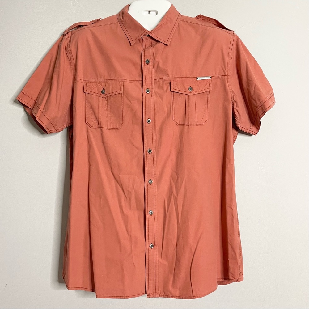 ROCK & REPUBLIC Short Sleeve Cotton Button Down Shirt